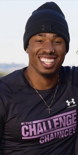 whitterview's tweet photo. NEW INTERVIEW WITH @JustCpalmer let’s discuss #TheChallenge38 !!!!

https://t.co/C2isbUEe67 https://t.co/vMh0qE0Dji