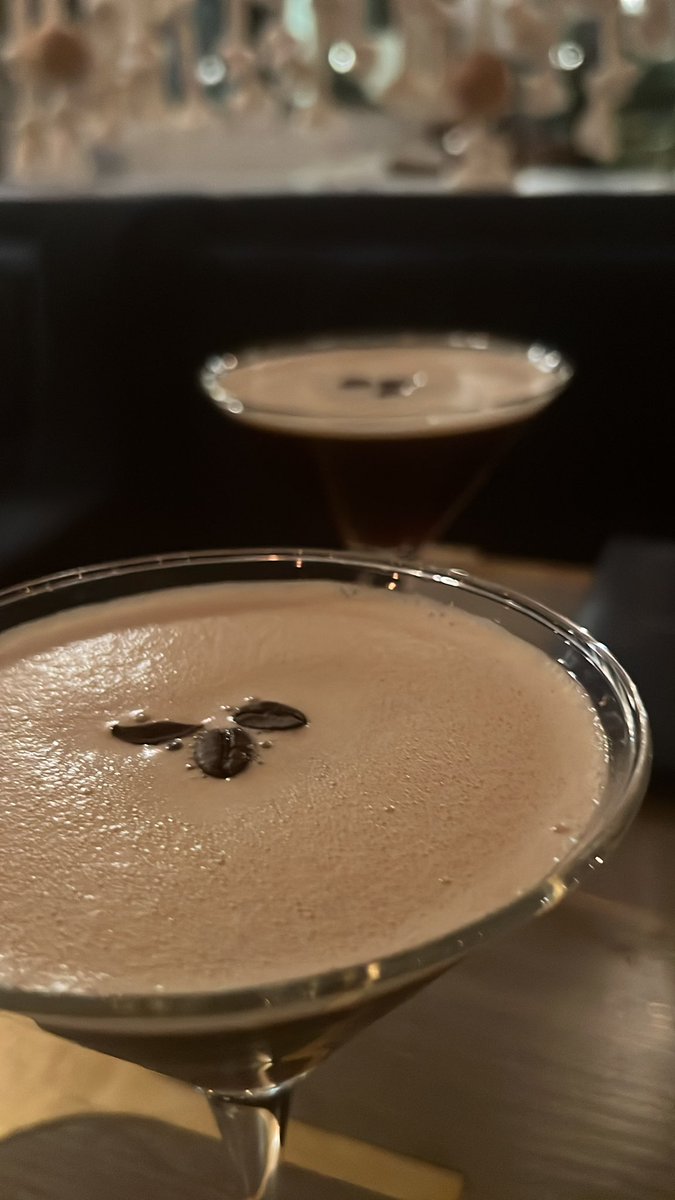 Ctcahill05's tweet photo. #3bean #espressomartini @OopsThePodcast @franciscellis https://t.co/Lv3acfECfc