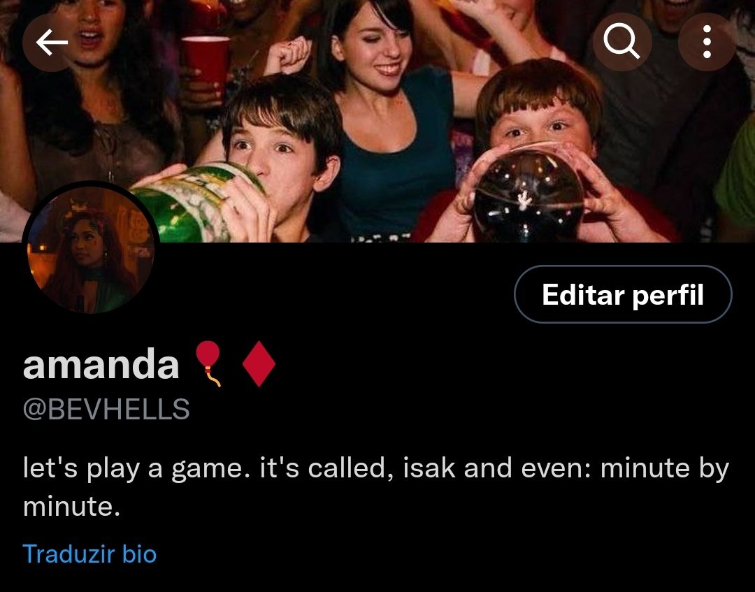 BEVHELLS's tweet photo. um ano com a mesma pack obg a todos que acreditaram em mim 😭 https://t.co/WymyslJG0R