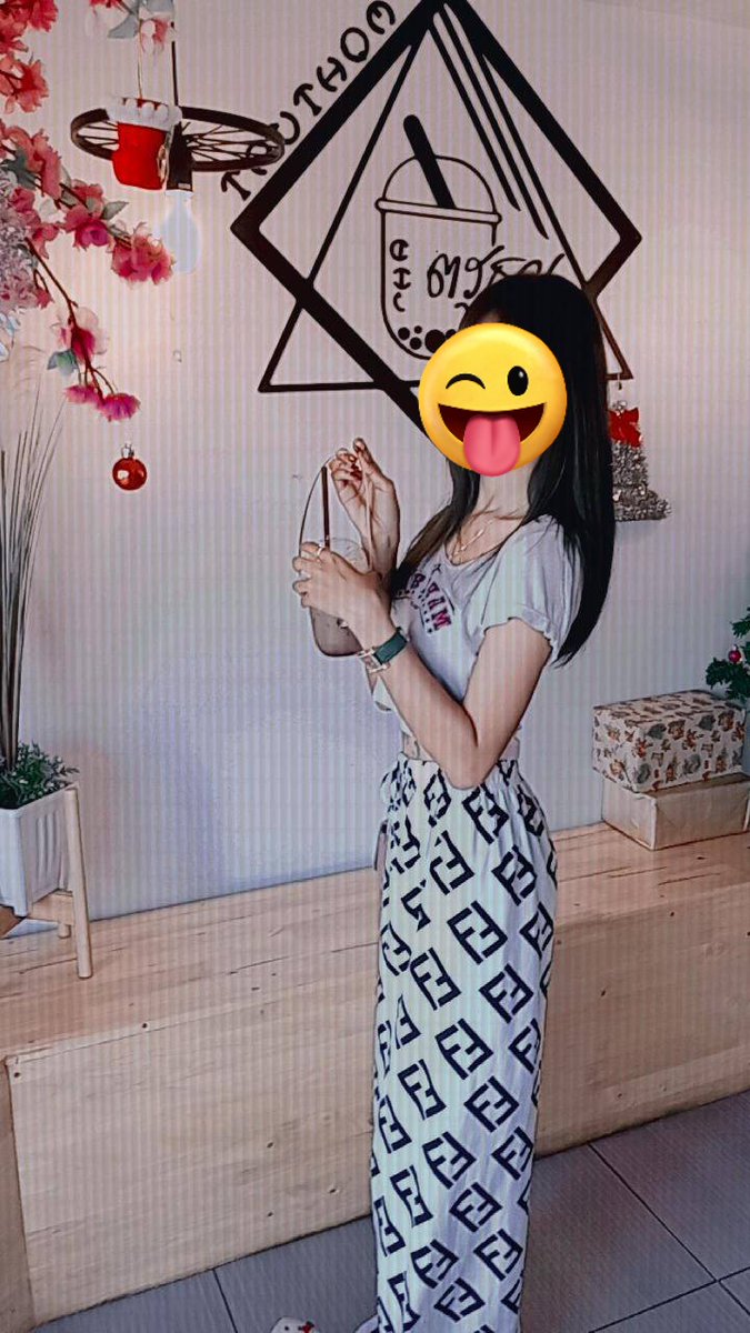 Nomay_03's tweet photo. ตัวเล็ก.อุ้มง่าย😝🤭
#รีทวิต https://t.co/D20eWIgDGd