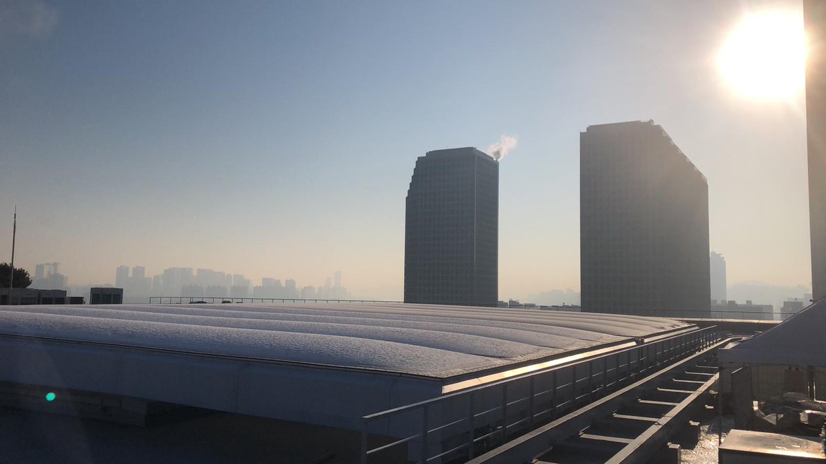 MakMax_kr's tweet photo. Full maintenance of the first retractable ETFE film structure (triple layer cushions, completed in 2007) in Korea. Just completed by 
@_taiyokogyo  太陽工業株式会社／TaiyoKogyo Corporation https://t.co/gNAhgbLnVd
