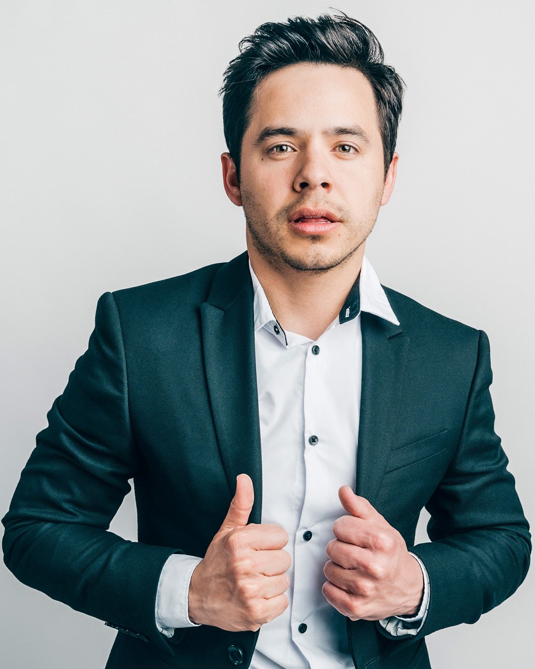 Happy 32nd birthday to (David Archuleta)! 