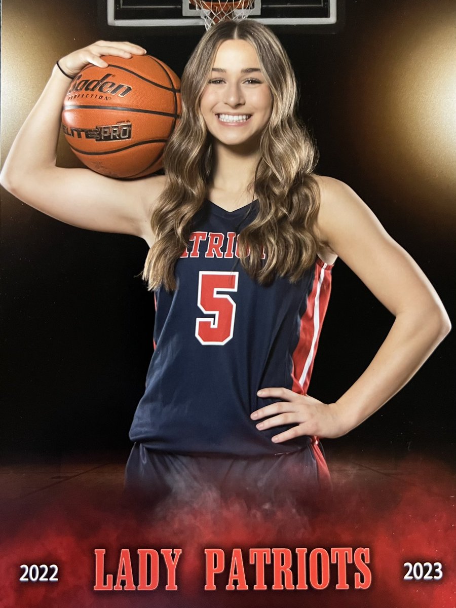 phoenixselect's tweet photo. Yes ma’am! Phoenix 2023 guard &amp; @SEUWBasketball commit @aaddiemccormick had a 30 piece today💪 She ended up with 30 points &amp; 13 steals for @EVGirlsBkb 😳👊🏀☺️ #doubleDouble #realDeal #phoenixProud https://t.co/pDMItHZc9t