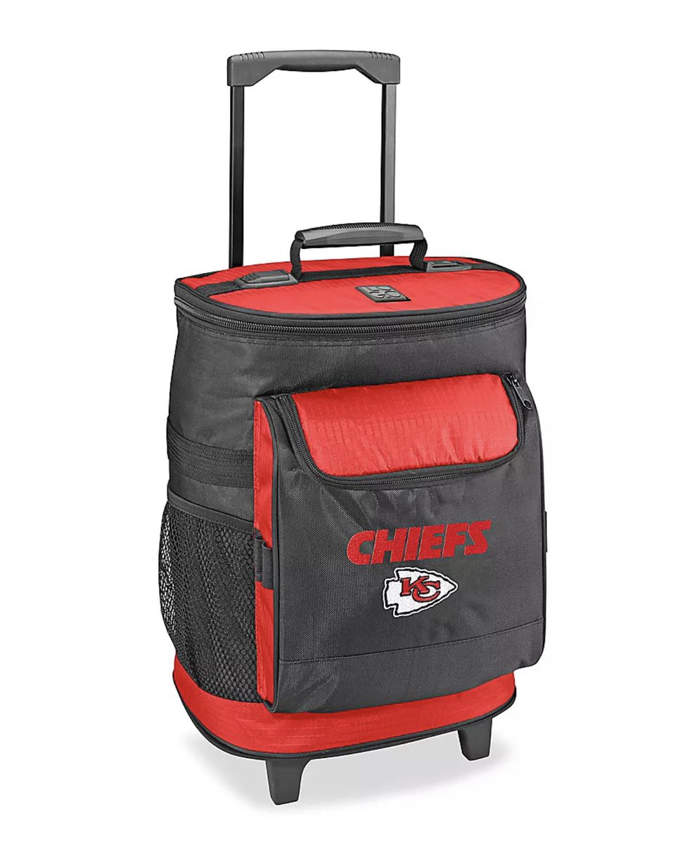 Farzin21's tweet image. 🚨 GIVE AWAY TIME! 🚨

I’m giving away a Chiefs rolling cooler!

Follow/RT to enter for a chance to win. 

Must be in the United States to enter and win. Winner will be announced on Wednesday, January 11th at 8 p.m. central.