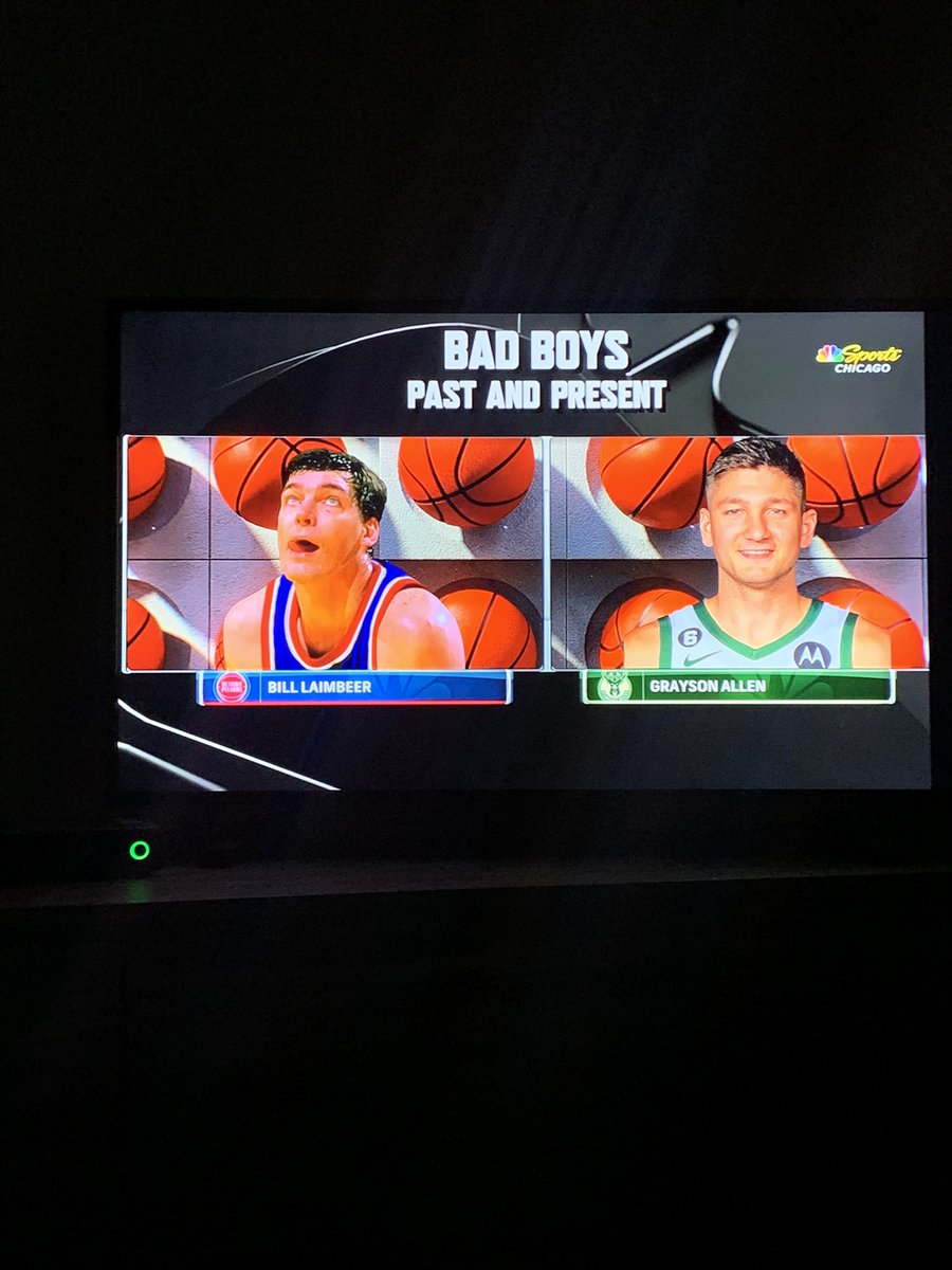 nickoli33's tweet photo. @nathanmarzion Their still talking about it.. They posted this graphic with less than a min left in quarter https://t.co/ewQUTnRkUi