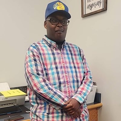 EliteRoachboi's tweet photo. #NewProfilePic https://t.co/NrikhzhYq2