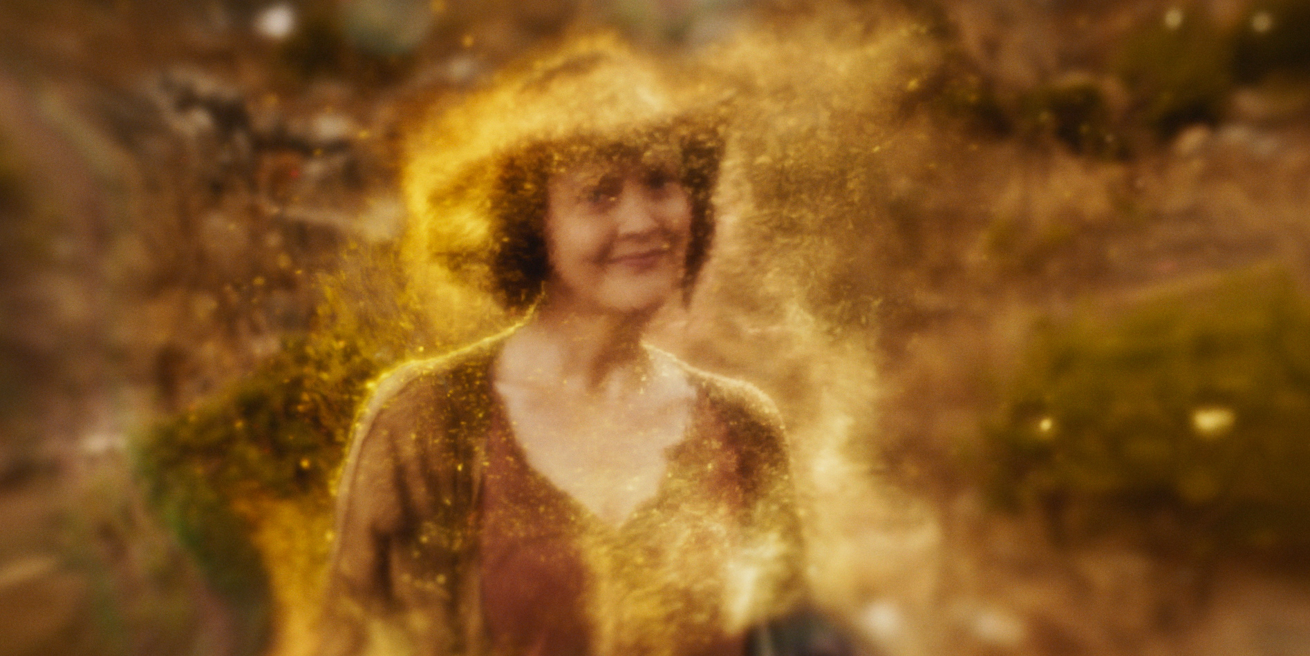 His Dark Materials on X: &ldquo;Dust is all around us. #HisDarkMaterials 