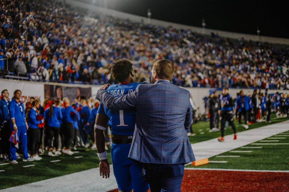 Sarah Burns tweet media