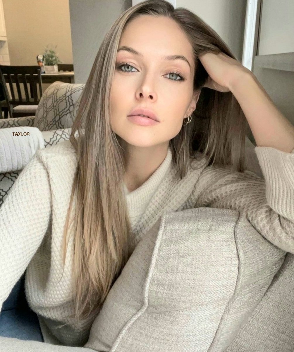 KissMeAgain99's tweet photo. My heart is perfect because you are inside 💋 https://t.co/pOXOAUH2Kz
