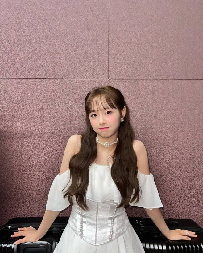 myhurai's tweet photo. 츄가 폭언과 갑질을 했다는 블록베리의 폭로를 있는 그대로 믿을 수 없는 이유
https://t.co/LhOp8BTbHU

쌍둥이처럼 닮은 츄 퇴출 및 갑질 폭로 사건과 8년 전 클라라 협박 사건
https://t.co/fz4qzGNUzk

#츄 #이달의소녀 #이달소 #chuu #LOONA #블록베리크리에이티브 #BBC https://t.co/cCKO0jObWH