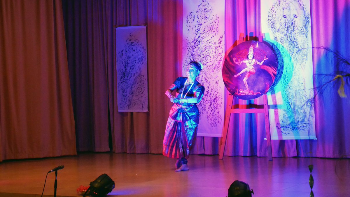 AurovilleMedia's tweet image. Marghazhi Vaibhavam festival in Auroville, Devotional month of Marghazhi
Dance performance by Neeta Sura at Unity Pavilion
#auroville #aurovillefoundation #unitypavilion