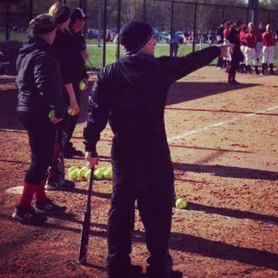 CoachAaronVail's tweet photo. Man… I’m SO thankful to be back in the cages the last couple of nights working with young hitters.
Let me know if you’re looking to get better this Winter.
#BornToCoach https://t.co/2Ew3Be7znX