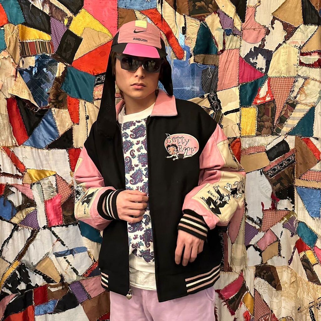 laboratory__r's tweet photo.
【LAB STYLE】
Styling @guch____
Item @laboratory_r
#labstyle #styling #laboratoryr #blackmeans #vintage #vintagefashion #vintageshop #used #80s #90s #y2k #古着 #ヴィンテージ https://t.co/Ju5LrUAJd9 https://t.co/4OAyCdvNDr