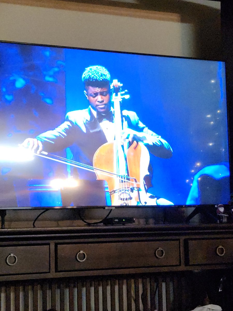 HoracettaH's tweet photo. @ChrisSSmith10 @KCHonors @celloster @nnschools https://t.co/h3RRZisMuv