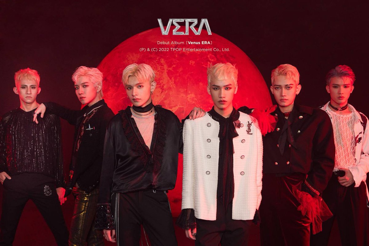 請大家一起刷新歌音源 #vera #原子少年
AppleMusic:
music.apple.com/tw/album/venus…

KKBOX
VERA 'Venus ERA'
kkbox.fm/QaEVL4

Spotify:
open.spotify.com/album/2E483fy2…

YTmusic:
music.youtube.com/playlist?list=…

#學文 #藍弟 #孟維 #巴比 #蔡朕 #NELSON