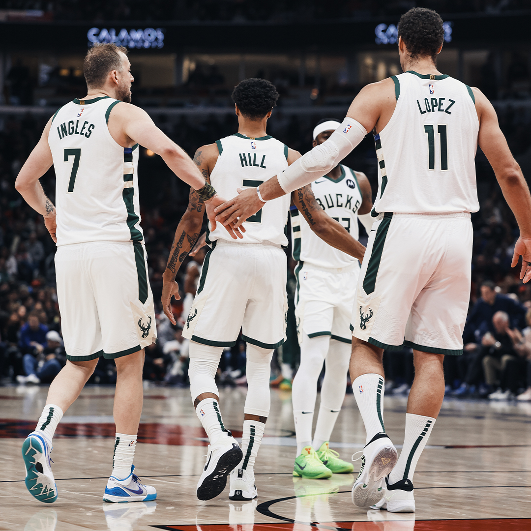 Atlanta Hawks vs. Milwaukee Bucks Results, Stats, and Recap - October 29,  2022 Gametracker - CBSSports.com