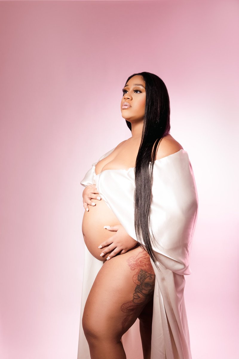 ellisheamix7's tweet image. Every good gift and perfect gift is from above James 1:17 
Mommy can’t wait to meet you… 
Emerald Alani 💕
#awaitingbabygirl ⏳ #7weeksleft