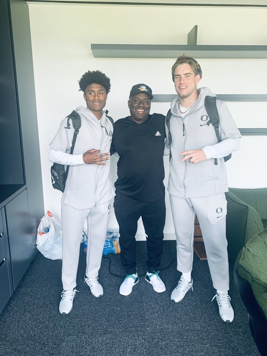 Sco Ducks <a href="/oregonfootball/">Oregon Football</a> <a href="/spencer_webb_18/">Spencer Webb</a> is watching 4️⃣ U 🦆 #LLSW <a href="/zaayc/">Isaah Crocker</a> @ThuhGod <a href="/PopoAumavae/">50</a> <a href="/JurrionDickey/">Jurrion Dickey</a> <a href="/JerryMixon8/">Jerry Mixon</a> keep it going wherever you are don’t stop keep pushing. Don’t say it DO IT! That’s on Webb 🕸️