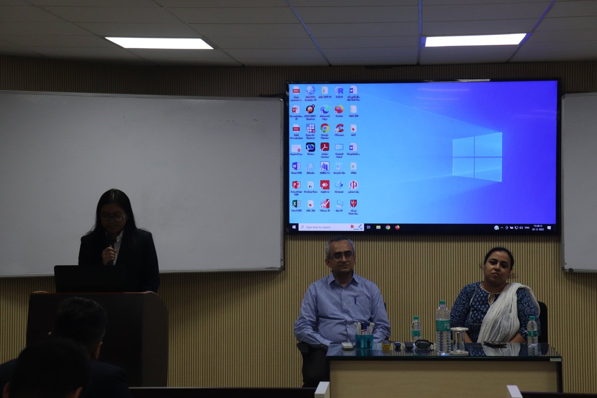 NISM_Official's tweet photo. An Interactive session was conducted for the students of 'NIBM Pune' on 'Careers in Securities Markets' by Ms. Shubhangi Chaturvedi, Sr. Assistant Manager, (NISM)

#nism #securitiesmarket #capitalmarkets #career #studentinteractions #students https://t.co/mFBtVxjowW