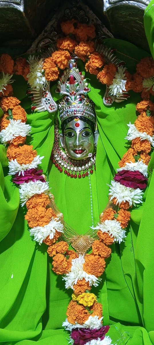 🚩दिनांक - २९/१२/२०२२ 🚩  
🚩दिन -  गुरुवार🚩
🙏🙏माँ संकटा देवी मंदिर लखीमपुर संध्या दर्शन 🙏🙏🚩
.
#sanktadevi #jaimaasankatadevi #sanktamatalakhimpur  #maa #jaimatadi #durga #devi #vaishnodevi #matarani #mahakali #navratri #maadurga #durgamaa #hindu #mahadev  #durgapuja #india