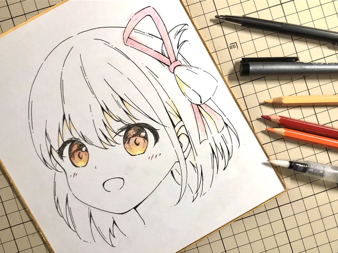 色紙描けた!何枚か持っていくのでよろしければぜひ……! 