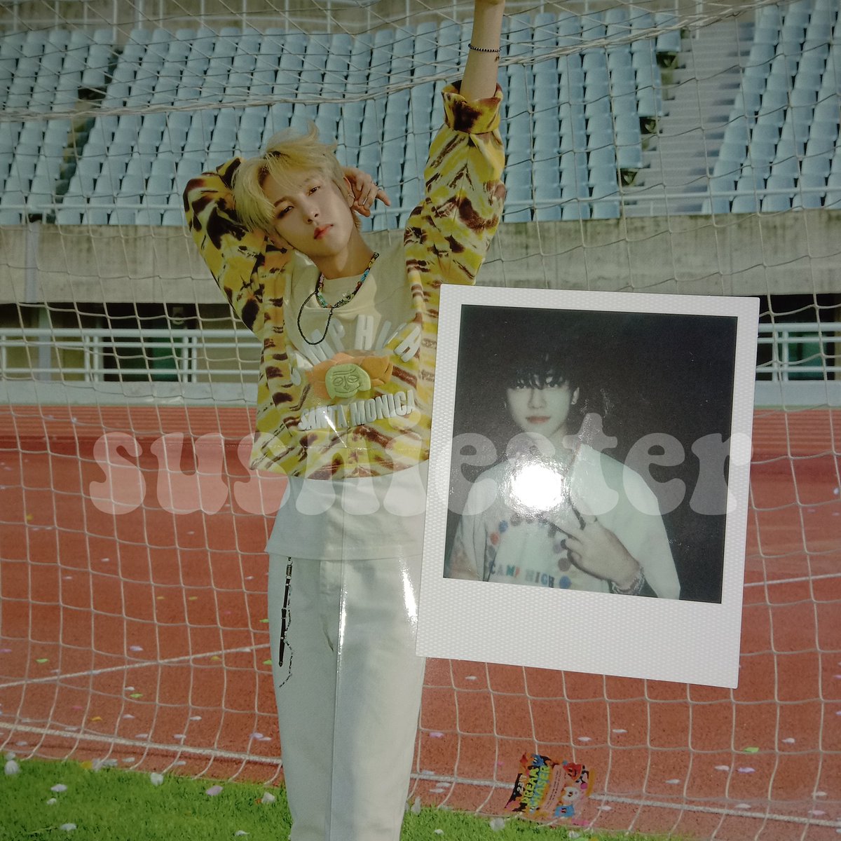 sushiester's tweet photo. huhu tadi ga sengaja kehapus

wts ina
- pc take all 250k
- pola jm + poster rj 50k
- top secret doc. 2 member (4 pcs)/30k

#zonauangᅠ https://t.co/FEPGmQ7FXx