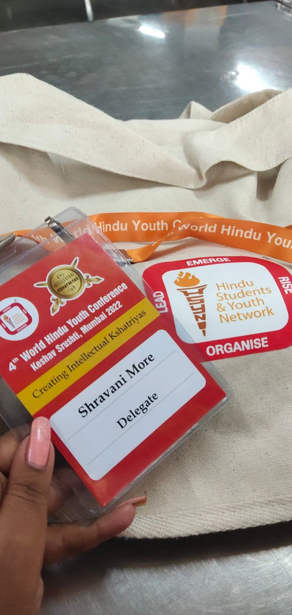 ShravaniMore12's tweet photo. #iamhindu #hsyn #swaraj https://t.co/9vPpxBq62Q