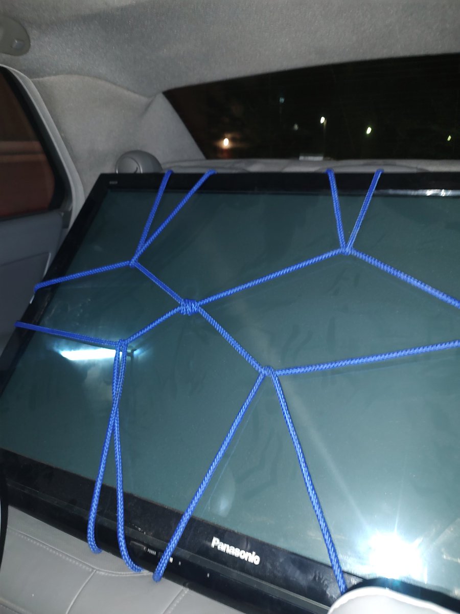 Aaron_DidgeMan's tweet photo. Shibari, it's not always a sex thing, sometimes it's about making big, awkwardly bulky shit easier to move so I can take a broke TV to recycling...
and I said it's not sexual; but a 60" plasma widescreen in a Hishi Karada does arouse me a bit. https://t.co/IPbaXGycxQ