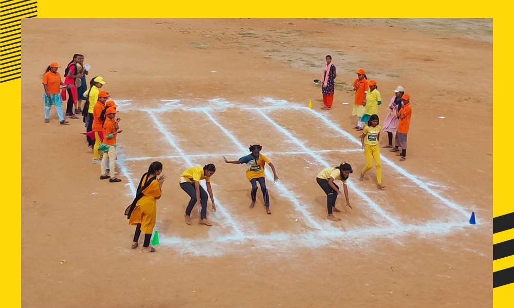NanhiKali's tweet photo. Hip hip hurray! It's gratifying to see our sporty Nanhi Kalis from Anakapalle wielding confidence and strength in the #ToofanGames. Great participation with greater enthusiasm! #sports #EveryGirlMatters https://t.co/j0t1slG86Z