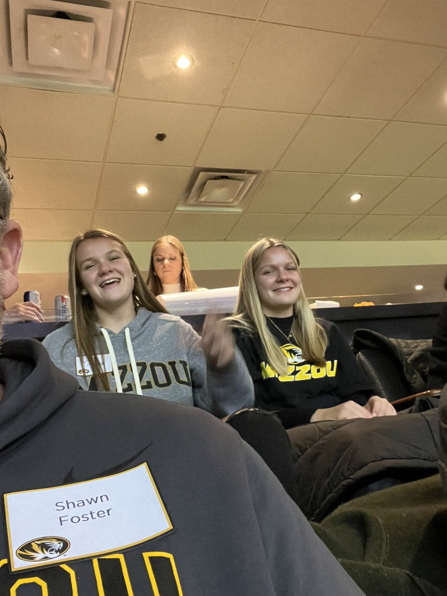 shawngfoster's tweet photo. Mizzou beats Kentucky!!! #mizzou #mutigsrs #Missouri #mubasketball #CollegeBasketball @ShannonSharpe https://t.co/d1PlxQ46Ll