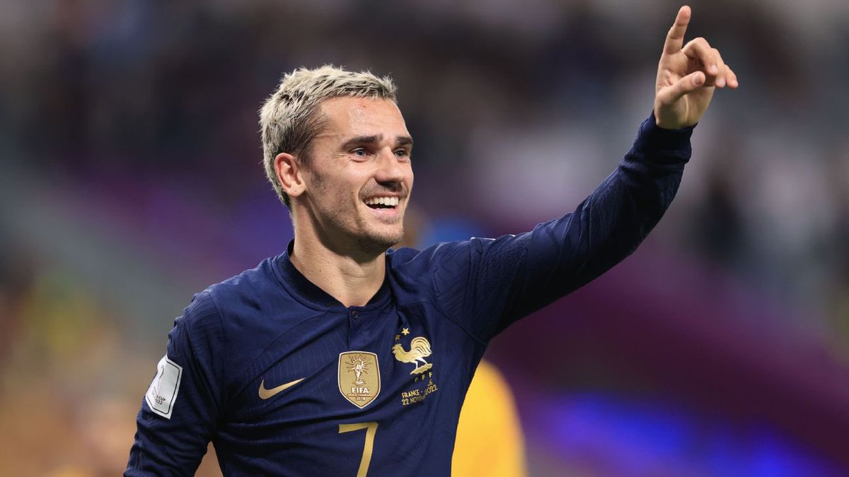 syafcb's tweet photo. not talented, gorgeous antoine griezmann being part somali 😩🇸🇴 https://t.co/XVp2GOhzCr