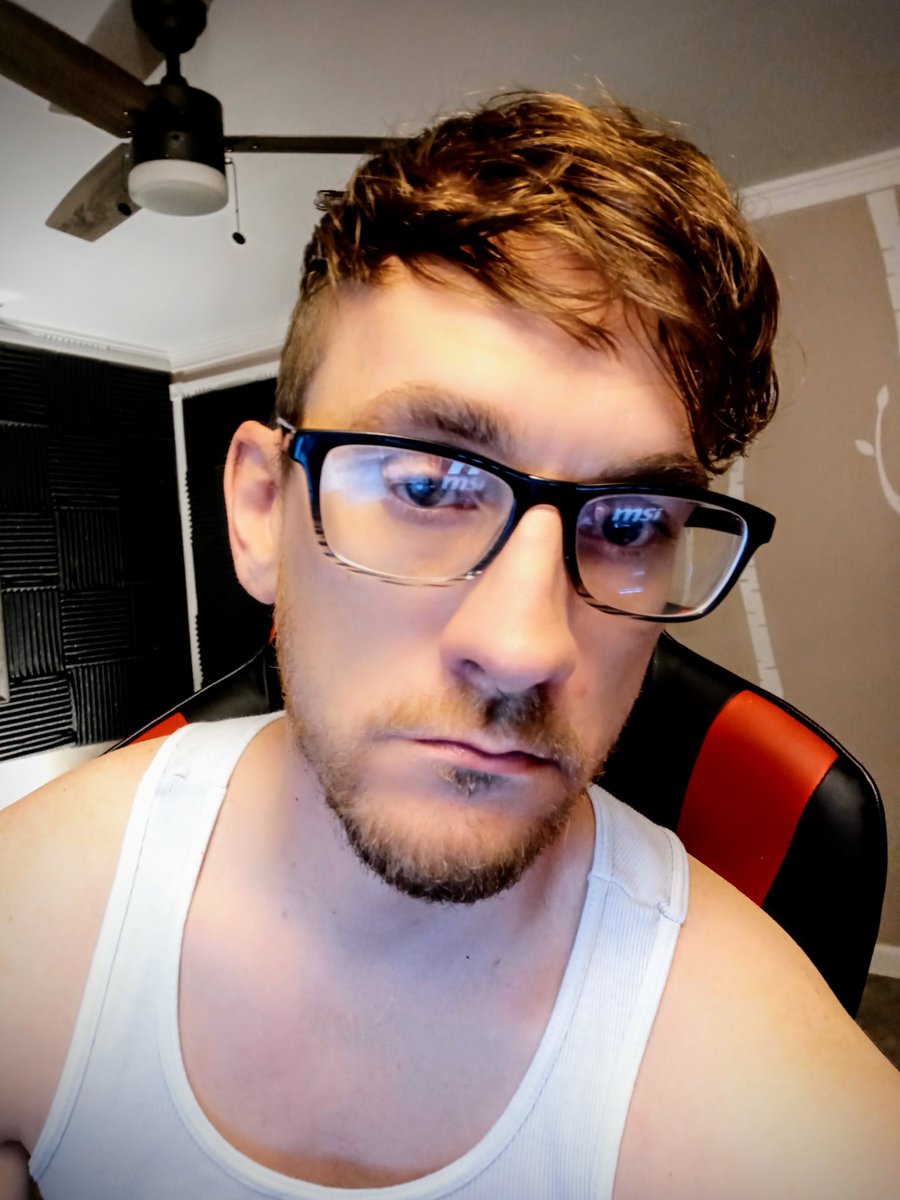 eric651's tweet image. 