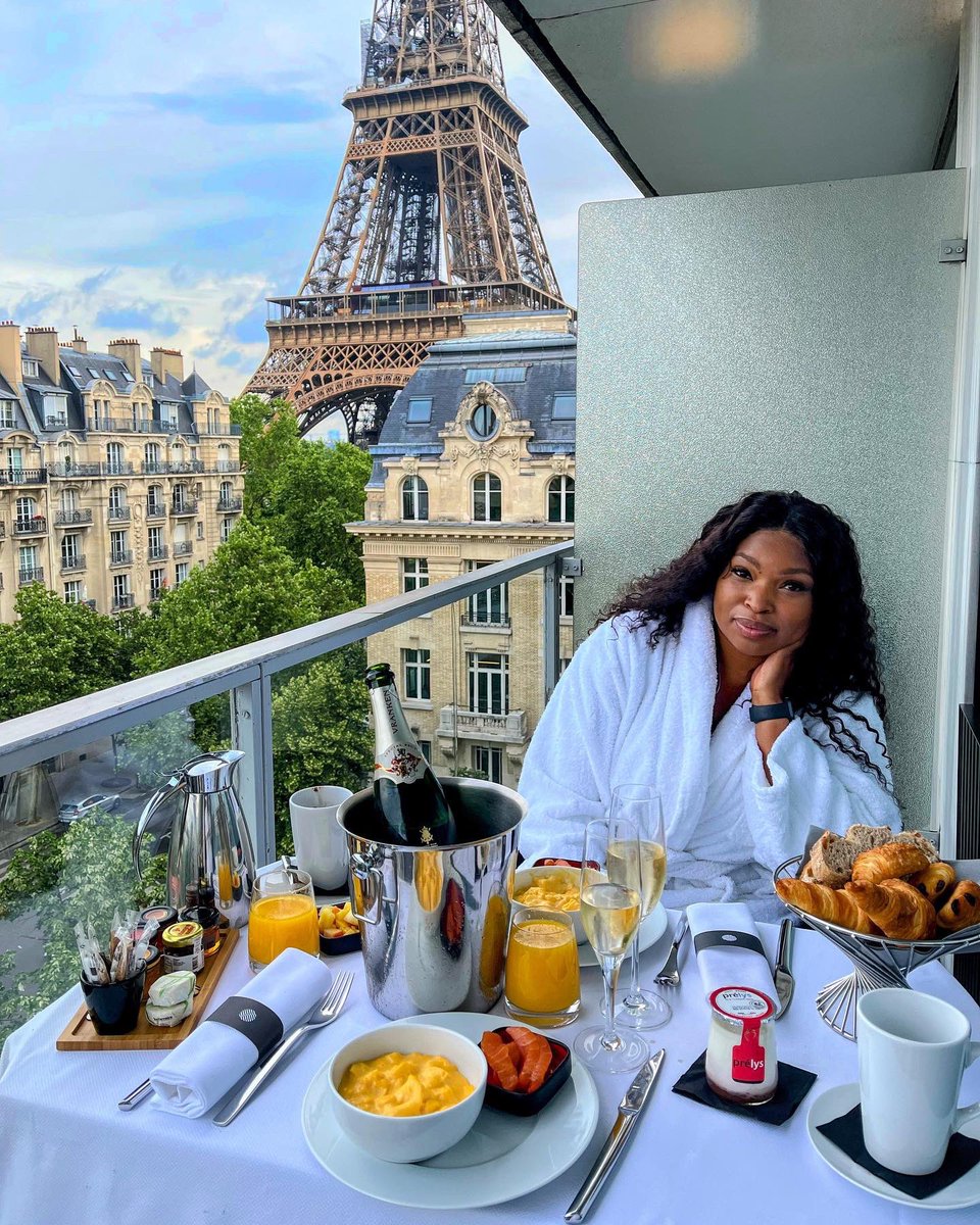mybreakingviews's tweet photo. Hey ๐ Iโm Adebola MBV @mybreakingviews a travel food blogger that travels the world for food and authentic travel experiences. #MyBreakingViews https://t.co/3pc9GOkdeV