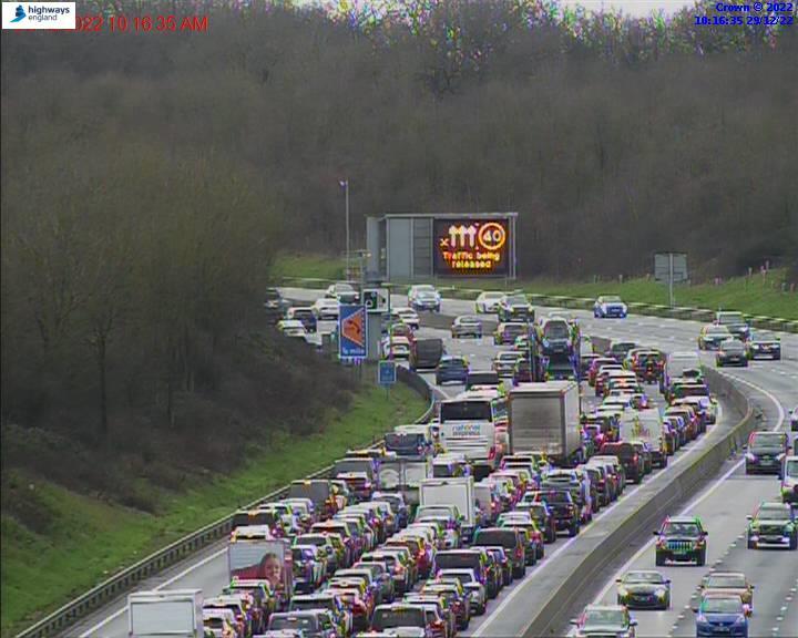 BBC Radio London Travel on Twitter "Southbound M23 is slow between J8