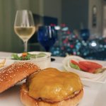 ツイートに含まれる画像