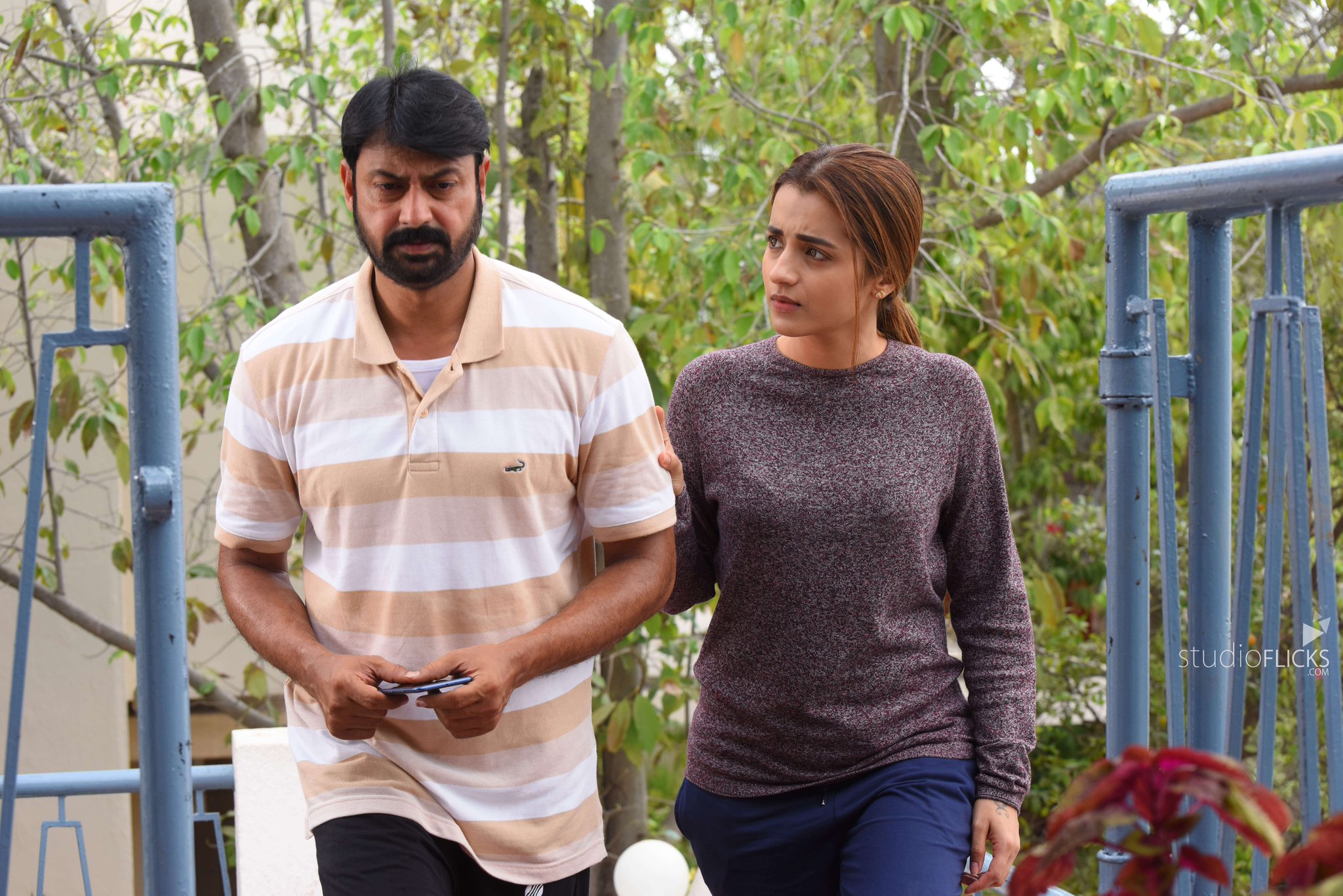 FlI2eeAX0AECsw9?format=jpg&name=large