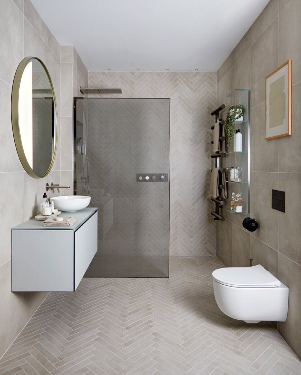 MatkiShowering's tweet photo. An inspirational display in @cphartbathrooms flagship Waterloo branch. 

Using a neutral colour scheme creates a calm, sophisticated space and our EauZone Framed Wet Room Panel with Silver Mesh Glass looks perfect in this setting.

https://t.co/q0i8134Wlb

#cphart #matkishowering https://t.co/0a0eCWaMzx