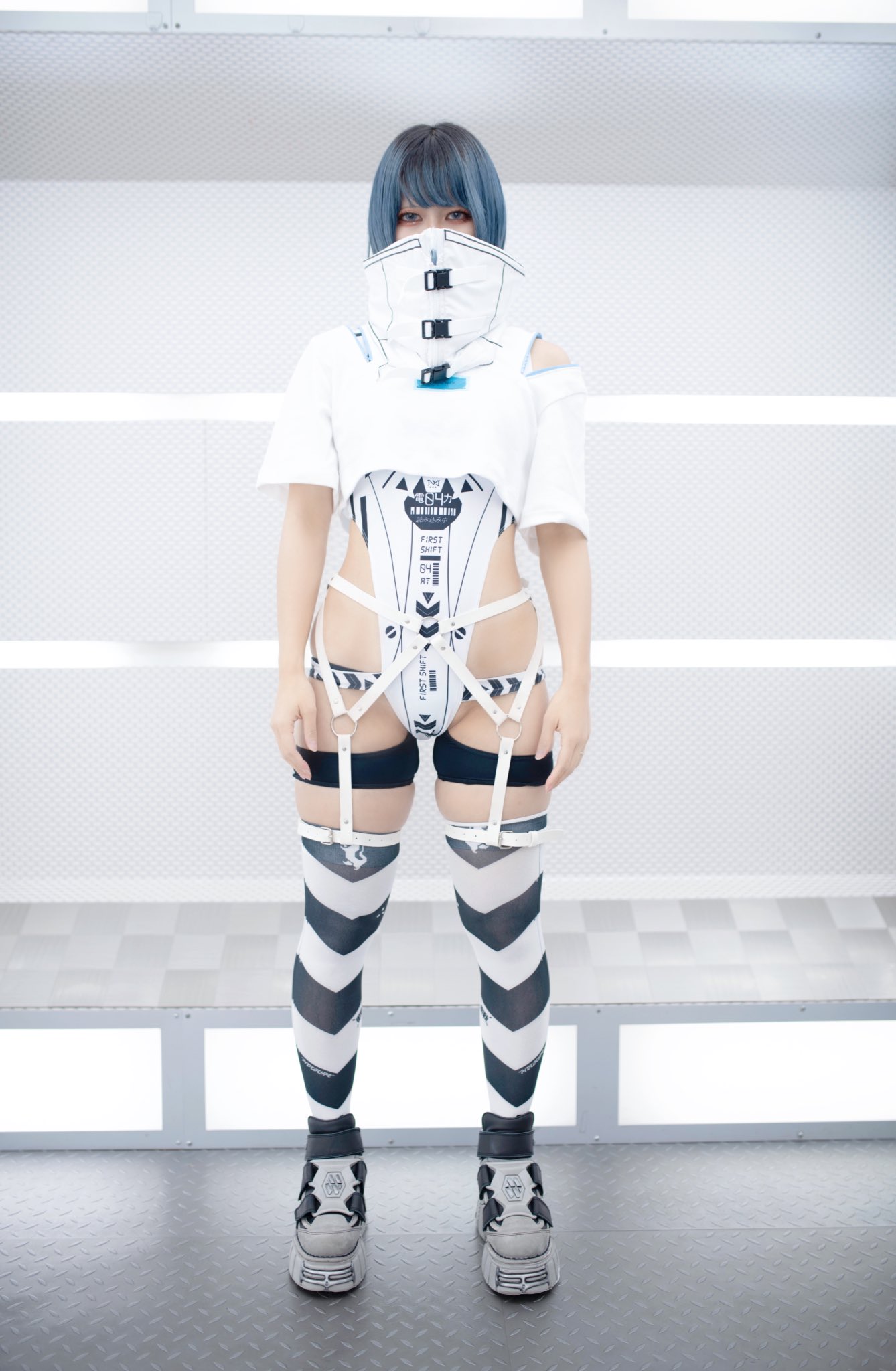 未来 サブカル コスプレ 天使界隈 サイバーパンク 電波 運動風