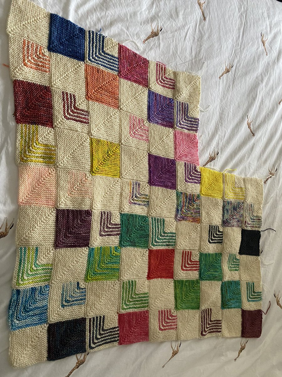 KnitWit78's tweet photo. Loving a project I can do in 40 minute chunks. Half way through the advent calendar blanket with each colour used in one block and one striped square. Rejigged the pattern a bit now I’ve seen the colour order. Back to work on 16th Jan, hope to finish it by then. #knittingtwitter https://t.co/FUWtFAZgy0