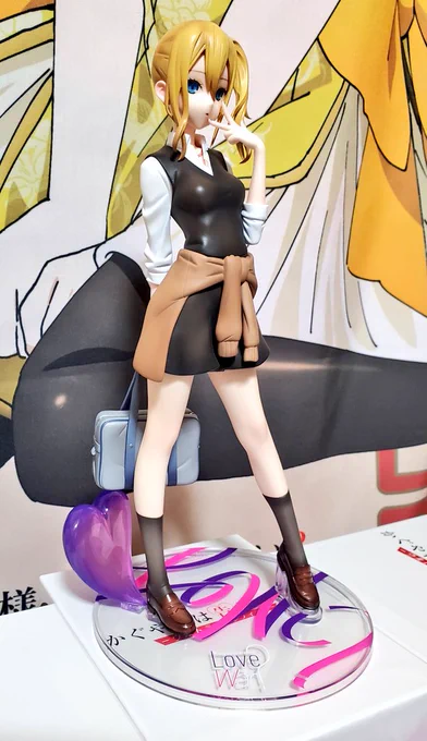 お高い早坂フィギュアをお迎えとりあえず色んな角度からパシャリ#かぐや様 