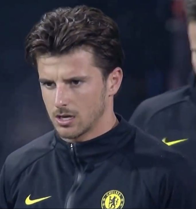 หน้าดุมากช่วยด้วยดุอะไรขนาดนั้น