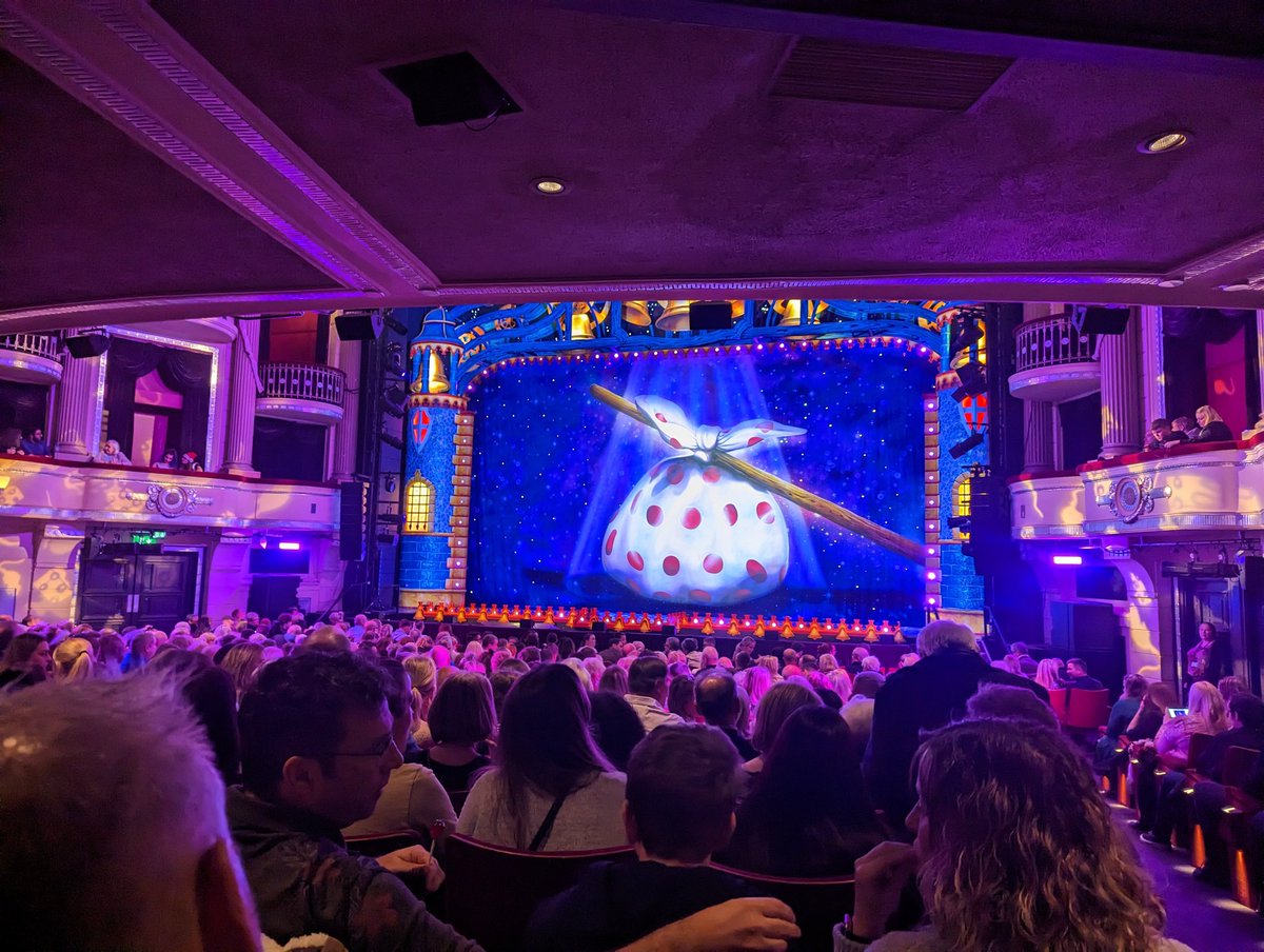 Matt Beckett 🎮 (@mattbeck22) on Twitter photo Well <a href="/brumhippodrome/">Birmingham Hippodrome</a> what a FANTASTIC night we had at the #Panto <a href="/DrRanj/">Ranj Singh</a> <a href="/martiofficial/">Marti Pellow</a>, <a href="/TheMattSlack/">Matt Slack 💙</a>, <a href="/DrRanj/">Ranj Singh</a>, <a href="/SuzanneShaw/">Suzanne Shaw</a>, Doreen Tipton and <a href="/andrewryanactor/">@AndrewRyanActor</a> you and the whole rest of the cast were PHENOMINAL 🎉🎁🎄 Well <a href="/brumhippodrome/">Birmingham Hippodrome</a> what a FANTASTIC night we had at the #Panto <a href="/DrRanj/">Ranj Singh</a> <a href="/martiofficial/">Marti Pellow</a>, <a href="/TheMattSlack/">Matt Slack 💙</a>, <a href="/DrRanj/">Ranj Singh</a>, <a href="/SuzanneShaw/">Suzanne Shaw</a>, Doreen Tipton and <a href="/andrewryanactor/">@AndrewRyanActor</a> you and the whole rest of the cast were PHENOMINAL 🎉🎁🎄