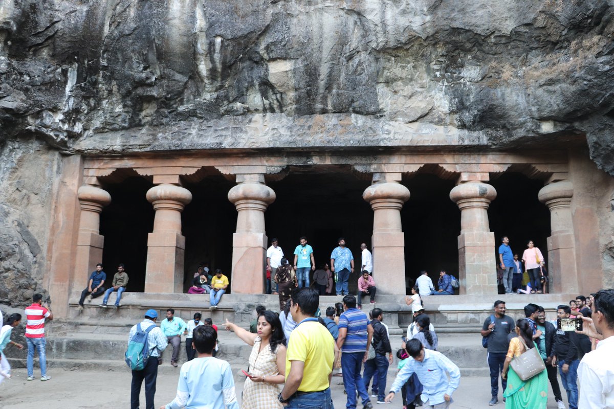 ElixirIndiaOrg's tweet image. During the #WHV2022 #LetsHeritage program in Mumbai, participants explored the rock-cut Elephanta constructed about 5th - 6th century AD and are listed as a UNESCO #WorldHeritage site.
#Youth4Heritage #MumbaiHeritage
