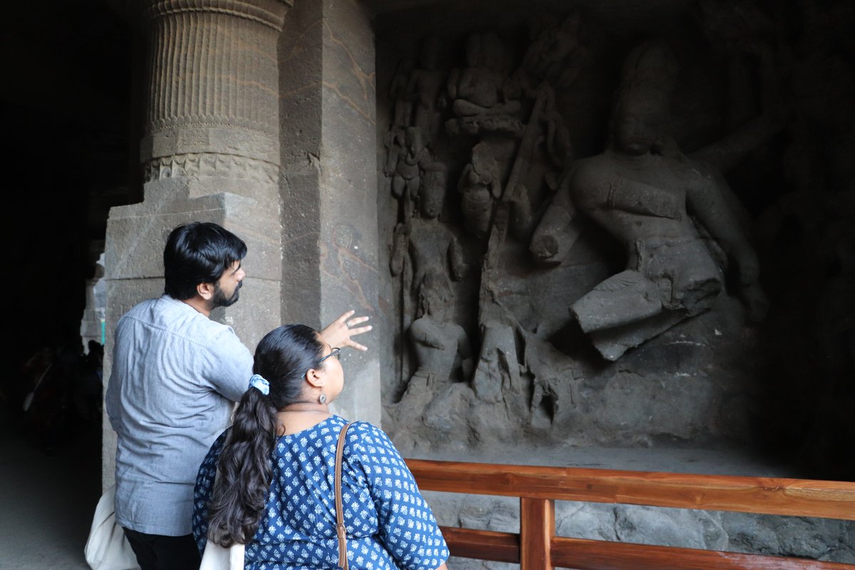 ElixirIndiaOrg's tweet image. During the #WHV2022 #LetsHeritage program in Mumbai, participants explored the rock-cut Elephanta constructed about 5th - 6th century AD and are listed as a UNESCO #WorldHeritage site.
#Youth4Heritage #MumbaiHeritage