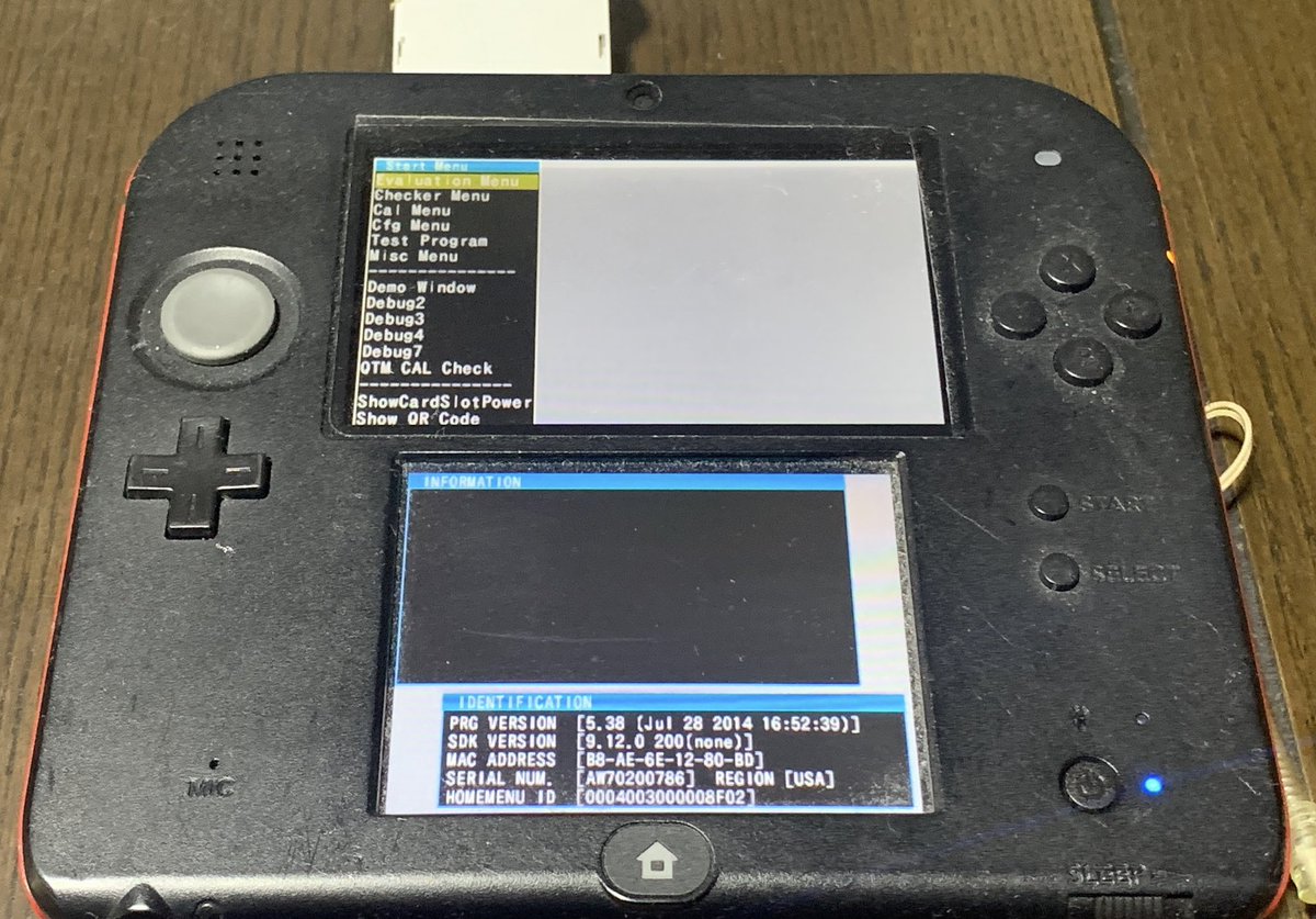 blackberry tweet media