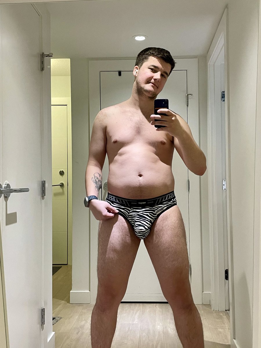 pnshmntca's tweet photo. Black, White &amp; Thicc all over 😛
Get yours before they’re gone!
https://t.co/nXL7YzTXpT https://t.co/mw8FEUScWD
