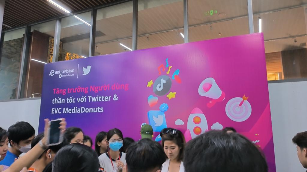 hogo309's tweet image. #evcmediadonuts #adtech #tech2022