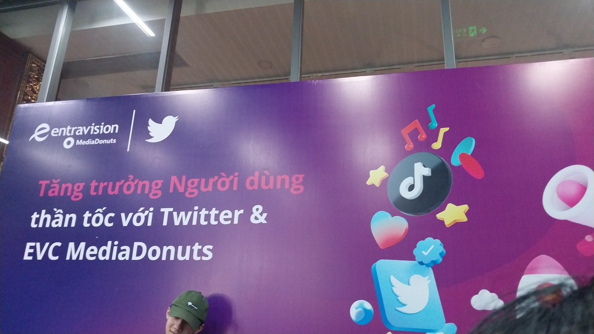 Ngantra87579674's tweet image. #evcmediadonuts #tech2022 #adtech