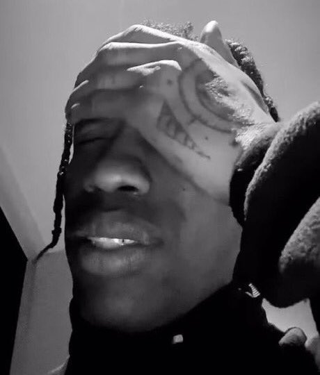 stunnnaboi's tweet photo. @STRAPPEDUS Underground artists stop being pedos and rapist challenge (impossible) https://t.co/LUcExZkgCG