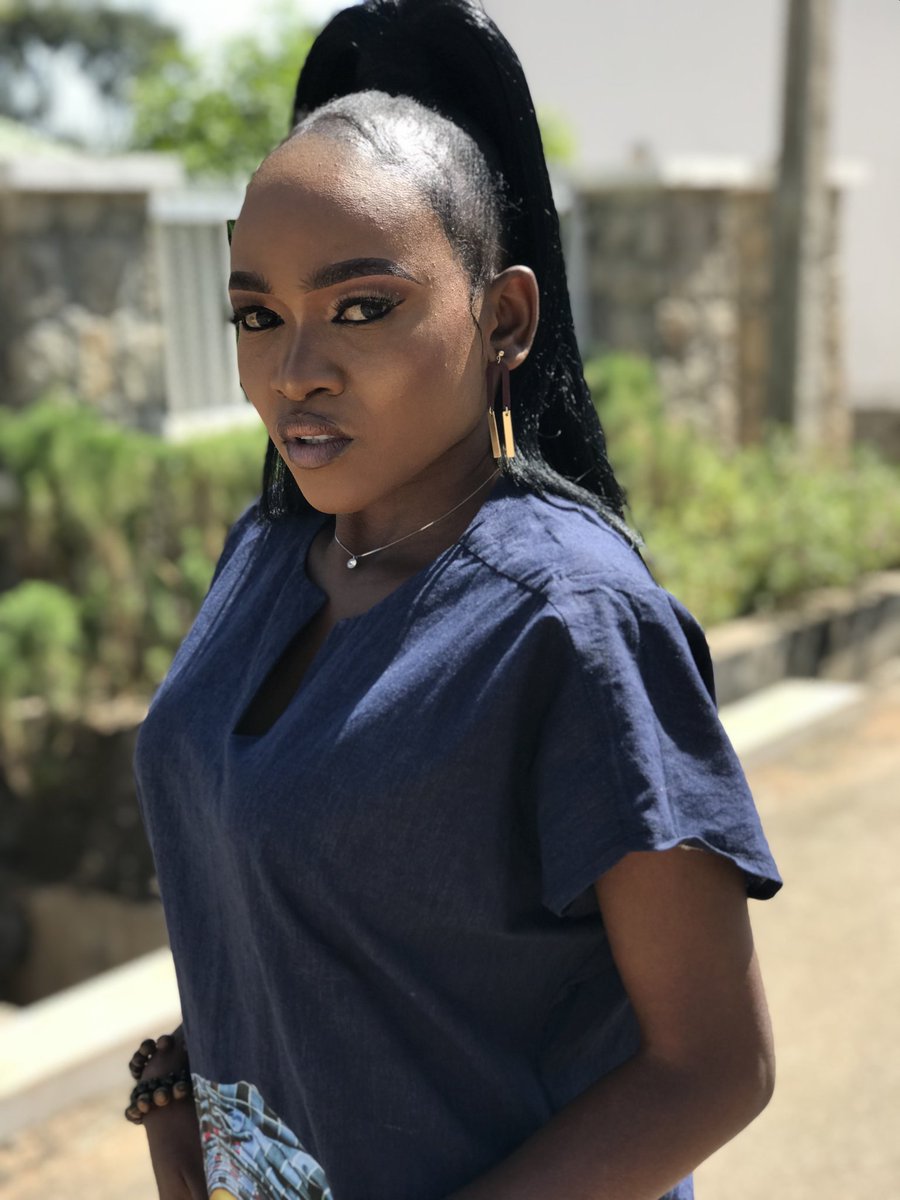 Kween_Luxxy's tweet photo. Life is not a bed of roses
Sometimes you sleep on thorns
#gaisuwa#
#sarauniyanjos# https://t.co/UK2eV8jwPL